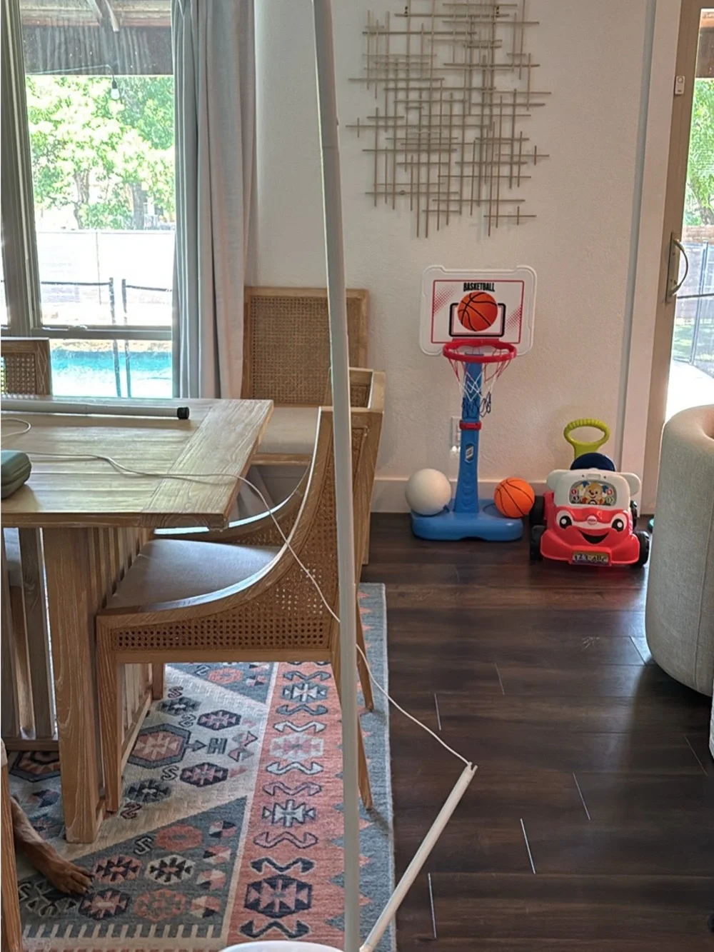 Nanit Pro Smart Baby Monitor with Floor Stand, Flex Stand and Green Travel Case